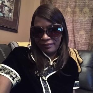 Meet your Posher, Gretta